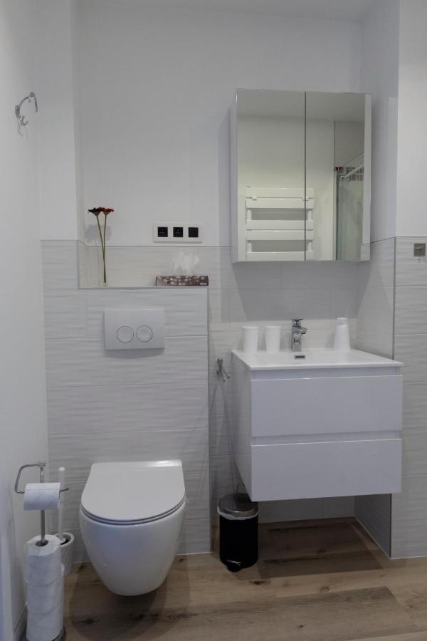 Apartamento Modern Duplex With Garden Bruselas Exterior foto